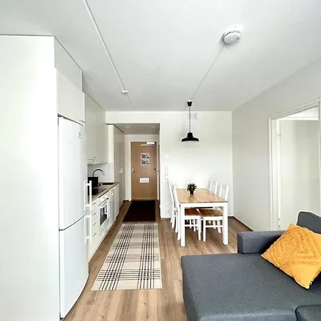 Kotimaailma Sairaalanrinne * Oulu